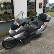aprilia aprilia