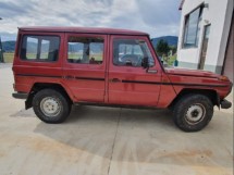 osebno vozilo MERCEDES BENZ 240 GD