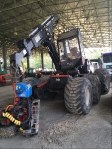 Harwarster Valmet 911 