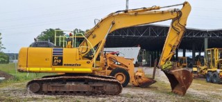 Bager KOMATSU PC 210